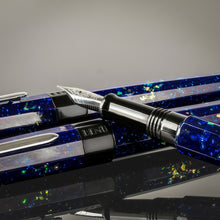 Load image into Gallery viewer, Benu Euphoria - Jazz Fountain Pen