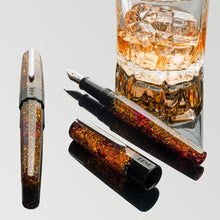 Load image into Gallery viewer, Benu Euphoria - Bourbon Fountain Pen