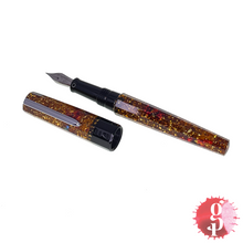 Load image into Gallery viewer, Benu Euphoria - Bourbon Fountain Pen