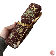 Load image into Gallery viewer, Burgundy & Gold Six Pen Deluxe Kimono