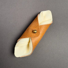 Load image into Gallery viewer, Inkii Cannoli Wipe
